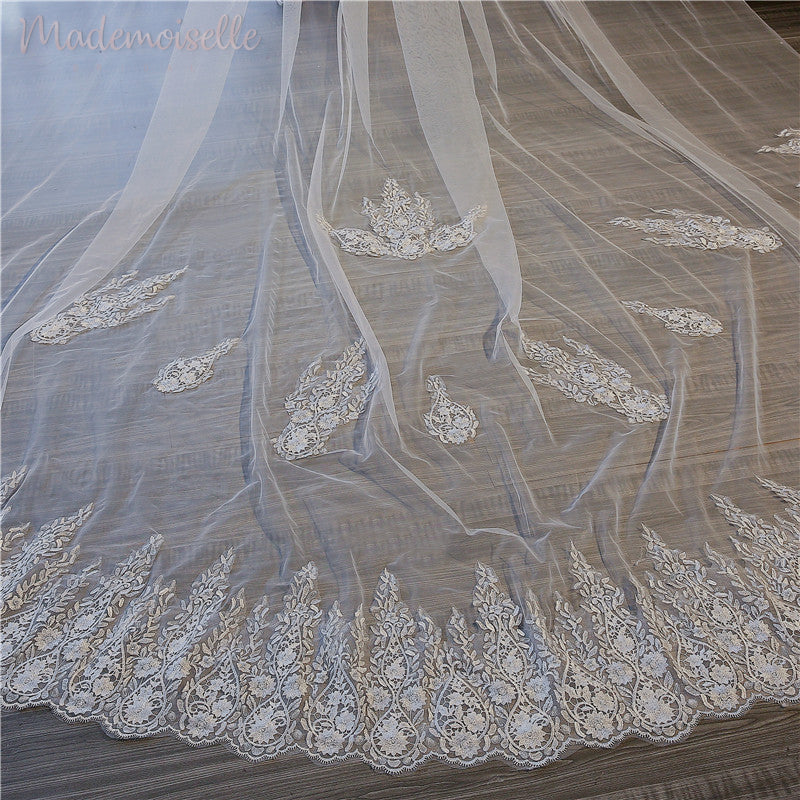 Damariss Veil