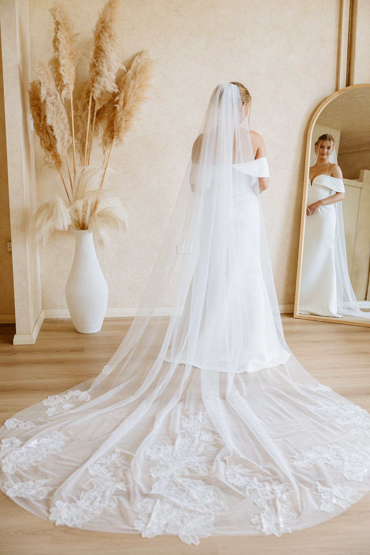Emmeline Veil